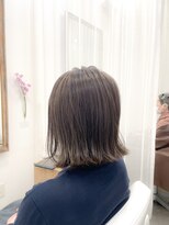 アッカ(acca)&nbsp;ブリーチハイライト@外はねボブ