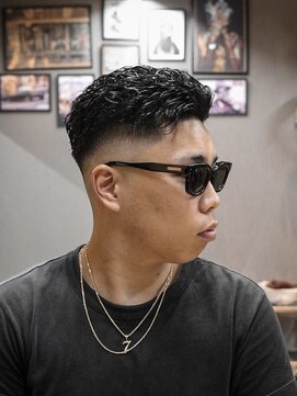 プロショップウェーブ(PRO SHOP WAVE) アッシュブラック/カルマパーマ/ベリーショート/原宿