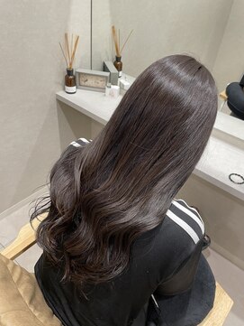 ナンバー 大分中央町店(N°) 艶感ナチュラルブラウン×ゆるウェーブロング