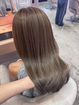 ウィクシーミミ 栄矢場町店(wixy mimi) オリーブベージュ