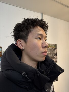 グッドプレイスアンドシング(Good Place&thing) スパイキーショート×ピンパーマ