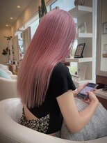 パコ(Paco)&nbsp;ピンクベージュ　ブリーチ　ダブルカラー/淡さが可愛いピンク