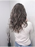 シルバーグレージュ
