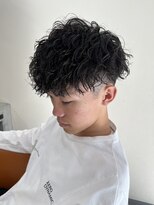 ノイズ エコル(Hair&Make NOISM ekolu )&nbsp;ツイストスパイラルパーママッシュメンズカットパーマ刈り上げ