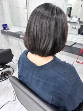 エンディアリング 東銀座(Endearing) 黒髪/グレーベージュ/レイヤーロング/前髪パーマ/銀座/東銀座