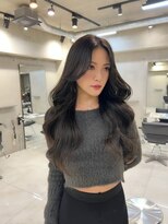 サイン 渋谷(SIGN) イヤリングカラーインナーカラーハイライトカラーレイヤーカット