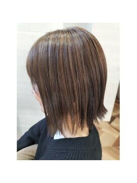 プララ 柔らかベージュカラー