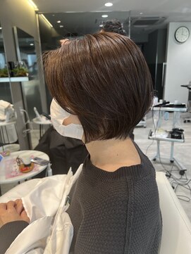 ステラバイケンジ(STELLA by KENJE) 姫カットカールセミディシアーカラー