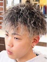 アクセプトザワールドバーバー(Accept the world barber)&nbsp;ツイストパーマ×メッシュ