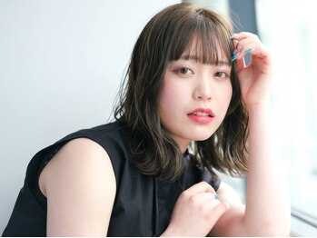 グロウトヨサキワン(GLOW TOYOSAKI ONE)の写真/【白髪染めに抵抗・頭皮の衰えを感じる方に】ツヤ、ダメージ、低刺激、透明感の色味をご提案致します♪