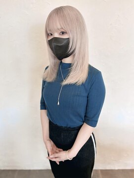 ミノリ(Minori) 限界ホワイトブロンド