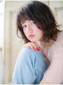 mod's姪浜/くせ毛風抜け感小顔外ハネミディアムウルフカットi