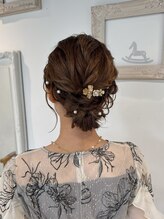 ミミバイカシュカシュ(mimi by cache cache) ボブアレンジ結婚式参列お呼ばれヘアセットシニヨンお団子ヘア
