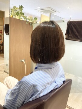 エル バイ ファースト(L by first) 【L by first】ふんわり切りっぱなしボブ