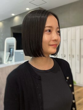 アトロ(Atoro) カット/カラー/イメチェン/顔周り/ボブ/レイヤーカット/大阪梅田