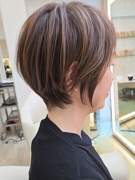 ウィル 阪急茨木駅前店(WiLL) 360°美シルエットショート 30代40代50代