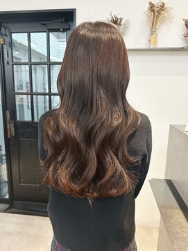 ナチュラルブラウンカラー／ミルキーブラウン／ツヤ感カラー