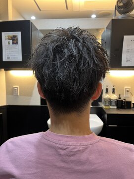 プラウド(PROUD) メンズパーマ/メンズカット/ショート/barber/理容室/美容室