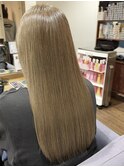 ベージュカラー似合わせカット