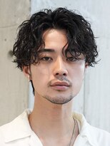 バイフィフス 原宿/表参道(by fifth)&nbsp;原宿波巻きスパイラルパーマ微分けセンターパートカット刈り上げ
