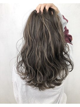 ルーフ 町田店(LUFE) 【LUFE町田】グレージュナチュラルハイライト 担当三宅