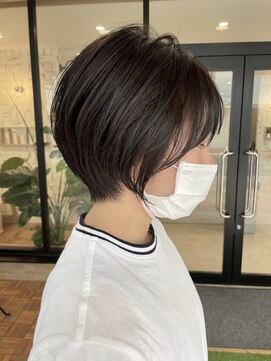 ヘアガーデン オフ(hair garden off) 抜け感のある丸みショート