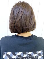 アイティー バイ アルバム 中野店(IT by ALBUM)&nbsp;ミニボブ_カーキグレージュマッシュショート_ba318862