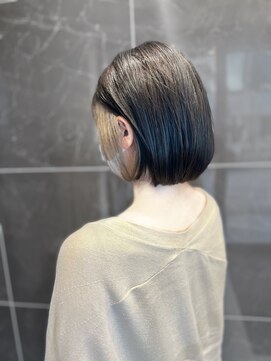 アヤナ バイ アヤラ(ayana by ayala) イヤリングベージュボブ　/片岡タイガー