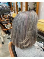 ベル(BELL)&nbsp;グレイヘアを楽しむカラー【BELL用賀/桜新町】