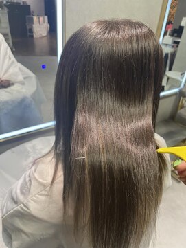 ニーナ ビューティーサロン(NINA Beauty Salon) カラーカットLv.9トリートメント!#トリートメント