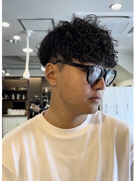 サロン ド ロイ(Salon de Roi) 攻めすぎない/いかつくない スペインカール