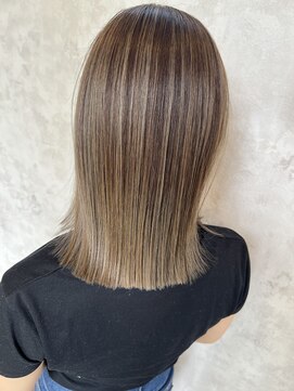 ロイズ ヘアデザイン アンド スパ(LOES) 脱白髪染めハイライト×グレージュカラー