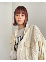 トレス(TRESS)&nbsp;外ハネボブ　切りっぱなしボブ　暖色系カラー　ピンク