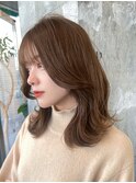くびレイヤー大人ミディアムロングハイライト前髪カット髪質改善
