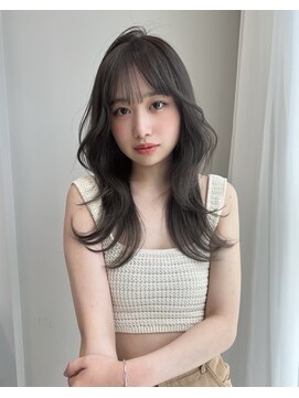 リッカ(LICCA) 【MISAKI】ミディアムレイヤー/韓国ヘア/前髪顔周り