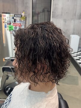 メイン(MENIN) 【Insta@hi_de0205】ミディアムパーマスタイル[相模大野/町田]