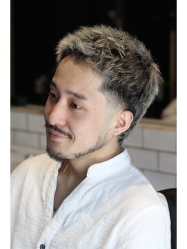 キングスマントーキョー 立川店(KINGSMAN TOKYO) アップバング / ツーブロック / スキンフェード 【立川】