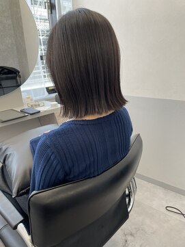 トッカ 天王寺ANNEX(tocca) グレージュカラー×切りっぱなしボブ