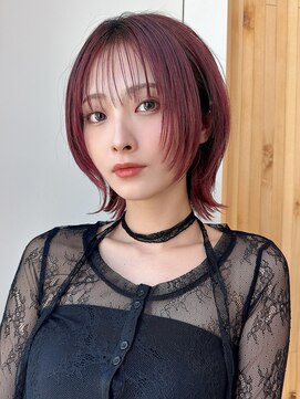 アフロート ディル(AFLOAT D'L) 顔まわりカットでミディアムレイヤースタイル