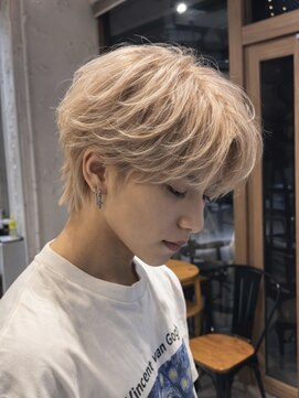 ゼスト 三鷹店(ZEST) ハイトーンカラー/フェザーパーマ/センターパート/吉祥寺/三鷹