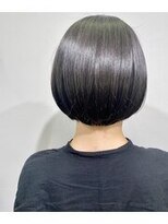 コマ(coma)&nbsp;【coma中野】前下がりナチュラルモードボブ