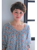 大人女子の前髪パッツンスタイル