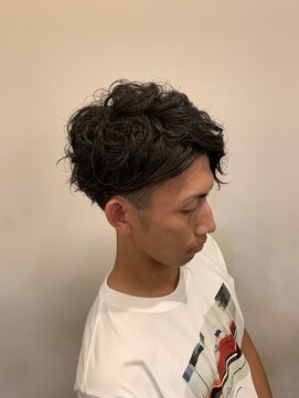 カットスタジオ フタバ(FUTABA) ★耳掛けパーマ★