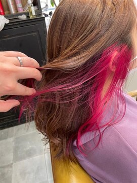 シアン 立川店(Shian) インナー×イヤリングカラーピンク