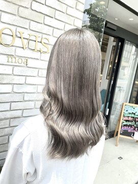 ラビスモア(Lovis moa) 切りっぱなしボブ/ピンクブラウン/エアリーロング/美髪のススメ