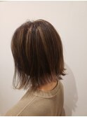 ハイライト外はねボブ