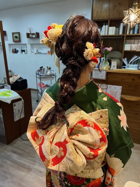 成人式ヘアセット 華やか編みおろし金箔造花 和装着物