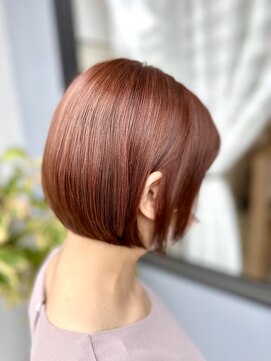 シアート(SHEART) ハイライトを活かした丸みボブ