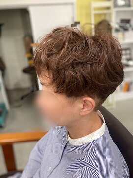 アン ファミーユ(en famille) 刈り上げショート