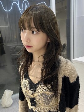 シーン(scene) 可愛くて抜け感のある柔らか　Olive beige color